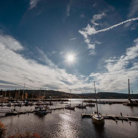 Lipno nad Vltavou - Apartman 23 - WiFi, Parking, Netflix Exteriör bild