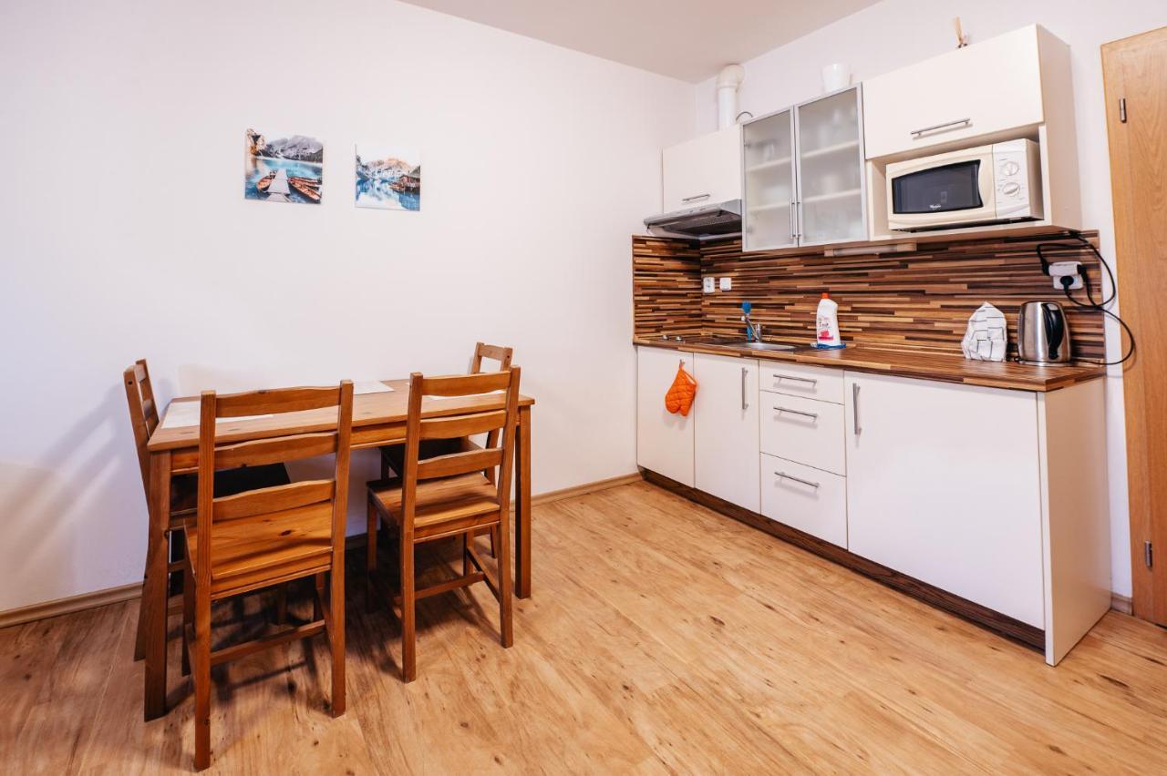 Lipno nad Vltavou - Apartman 23 - WiFi, Parking, Netflix Exteriör bild