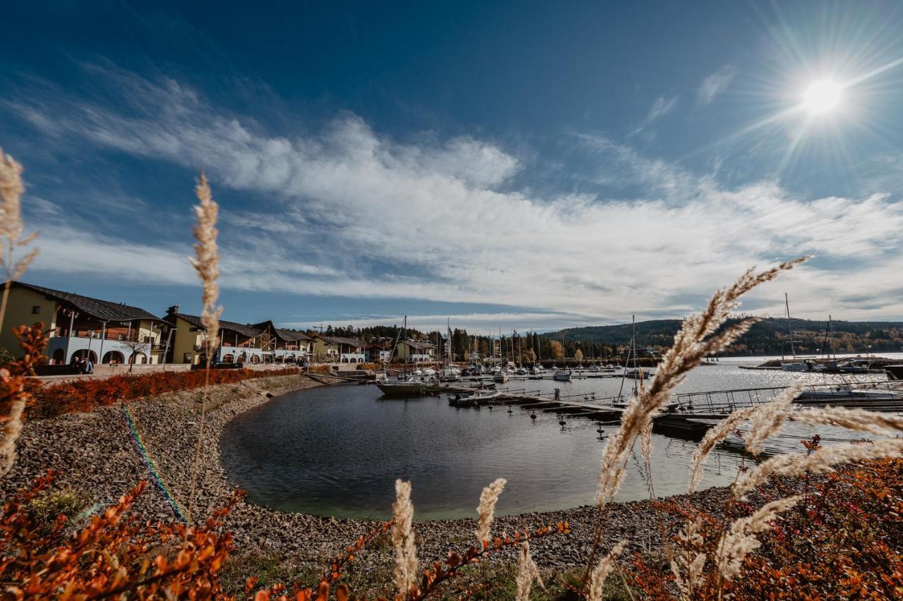 Lipno nad Vltavou - Apartman 23 - WiFi, Parking, Netflix Exteriör bild