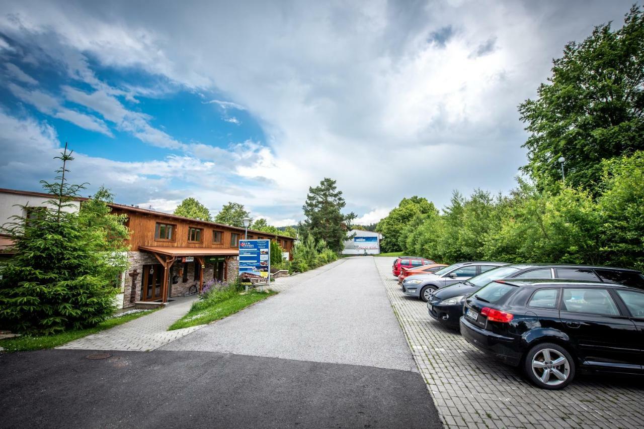 Lipno nad Vltavou - Apartman 23 - WiFi, Parking, Netflix Exteriör bild