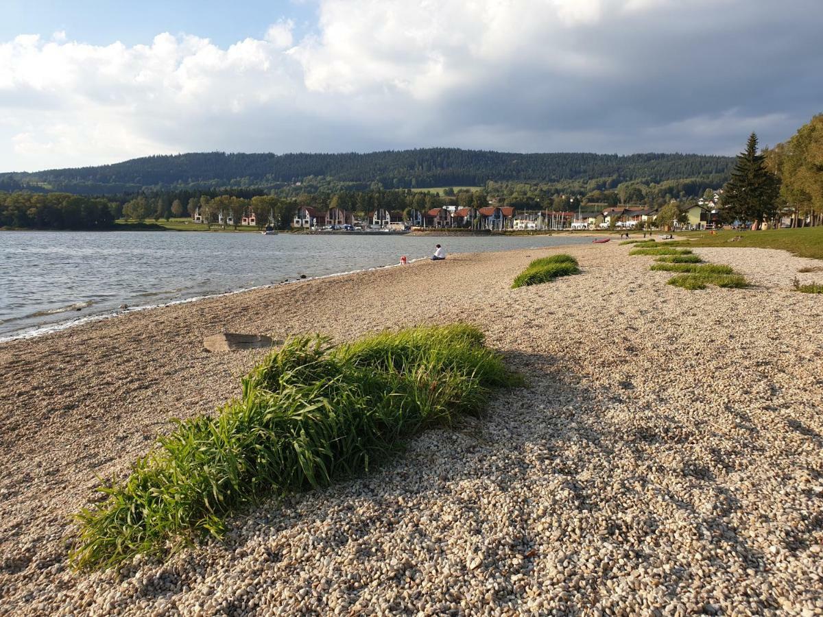 Lipno nad Vltavou - Apartman 23 - WiFi, Parking, Netflix Exteriör bild
