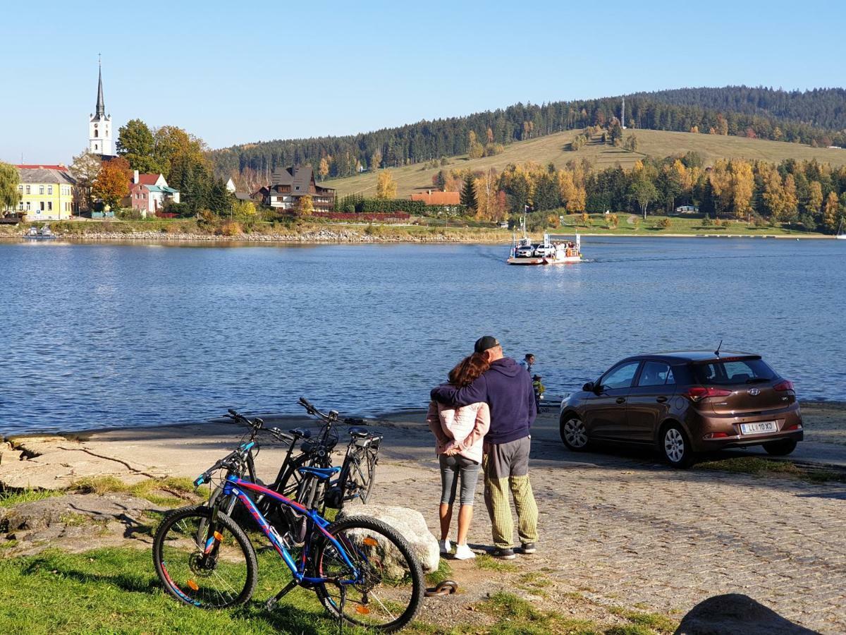Lipno nad Vltavou - Apartman 23 - WiFi, Parking, Netflix Exteriör bild